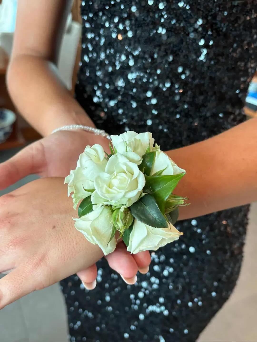 Category A corsage 1